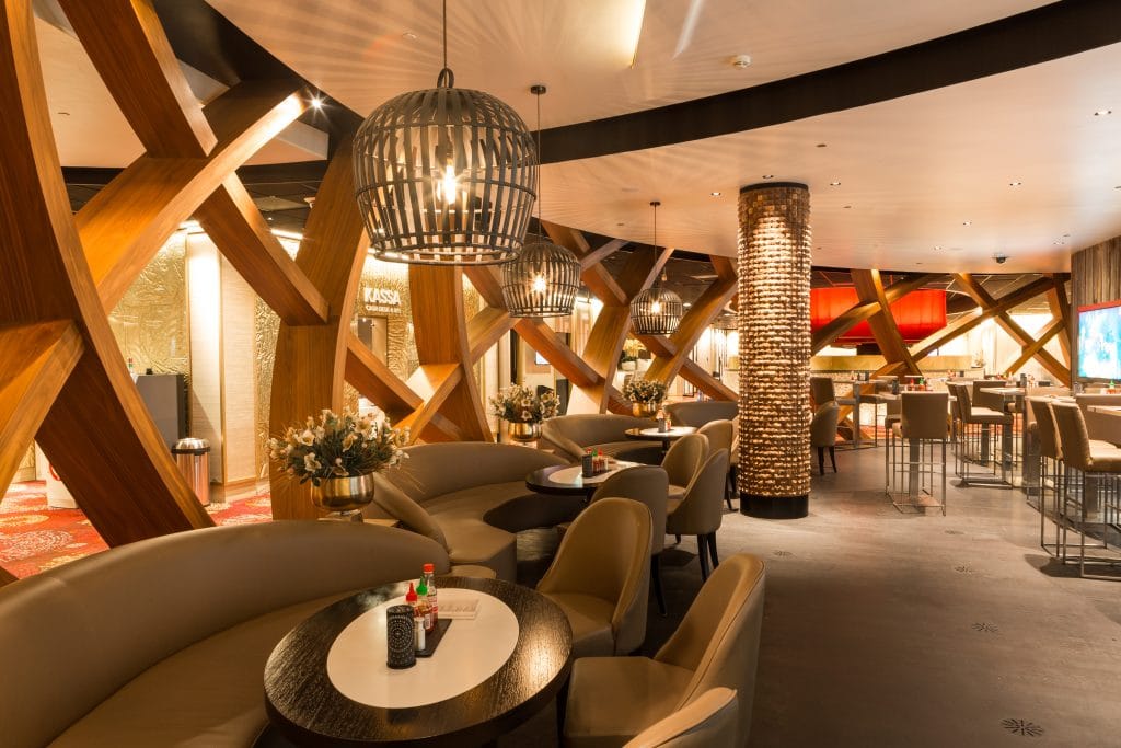 Holland Casino Rotterdam bar lounge (bron: corporate.hollandcasino.nl/Mike Raanhuis)