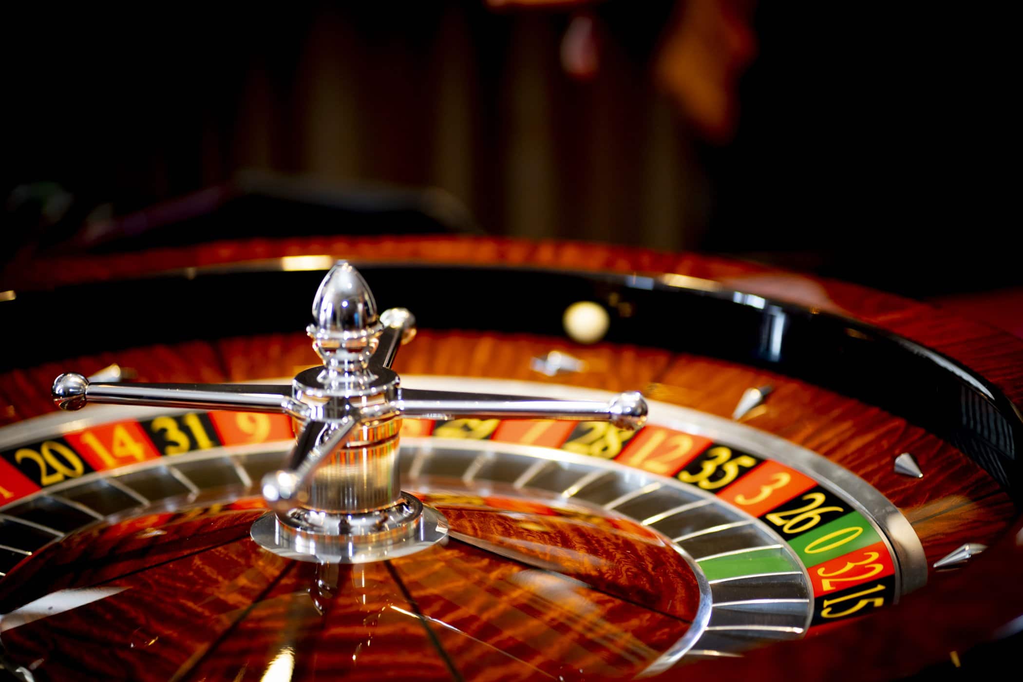 Holland Casino Roulette wiel bak cilinder croupier kogel balletje