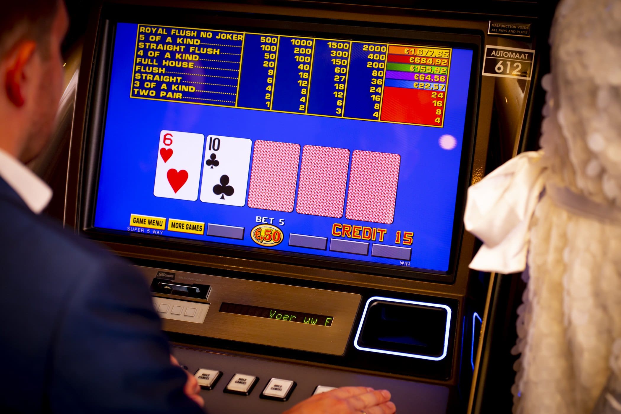 Holland Casino videopoker video poker speelautomaat speelautomaten gokkasten slot slots 6 10 overzicht