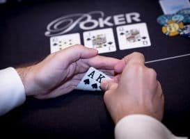 Holland Casino poker flopped royal flush A K op 10 J Q