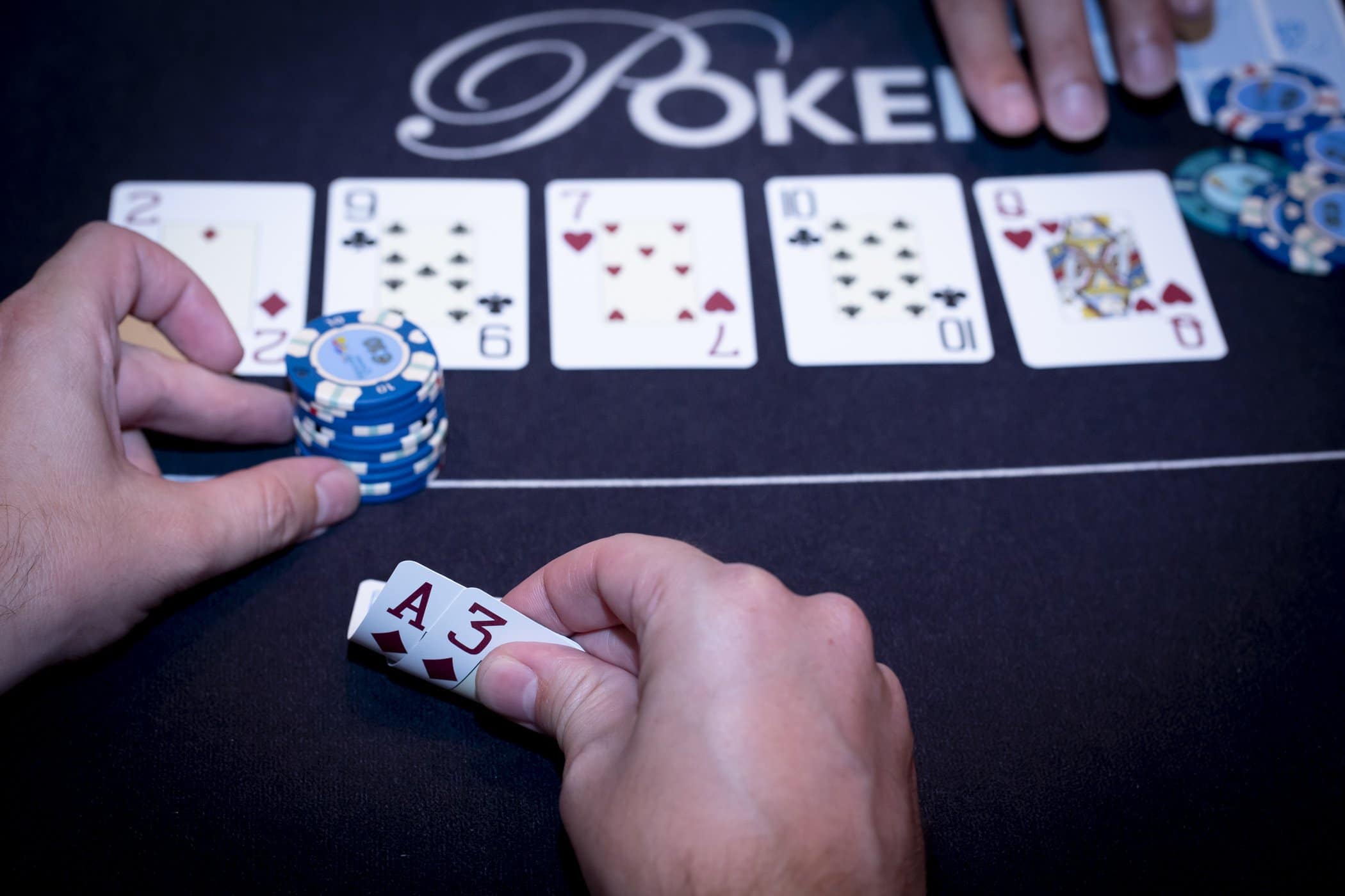 Holland Casino poker bluff A3 no pair allin bet