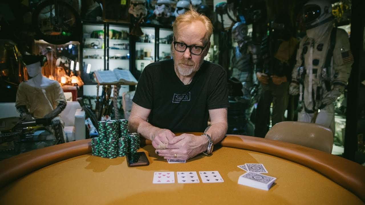 Adam Savage bouwt zijn eigen pokertafel