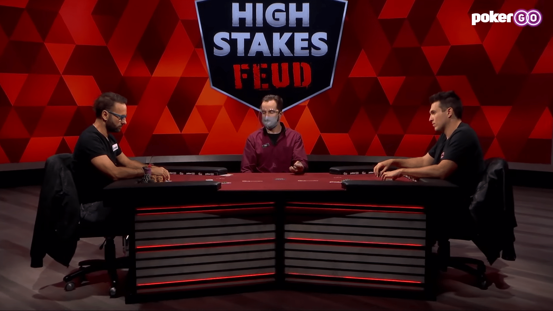 Negreanu wint $117.000 van Polk in eerste sessie High Stakes Feud