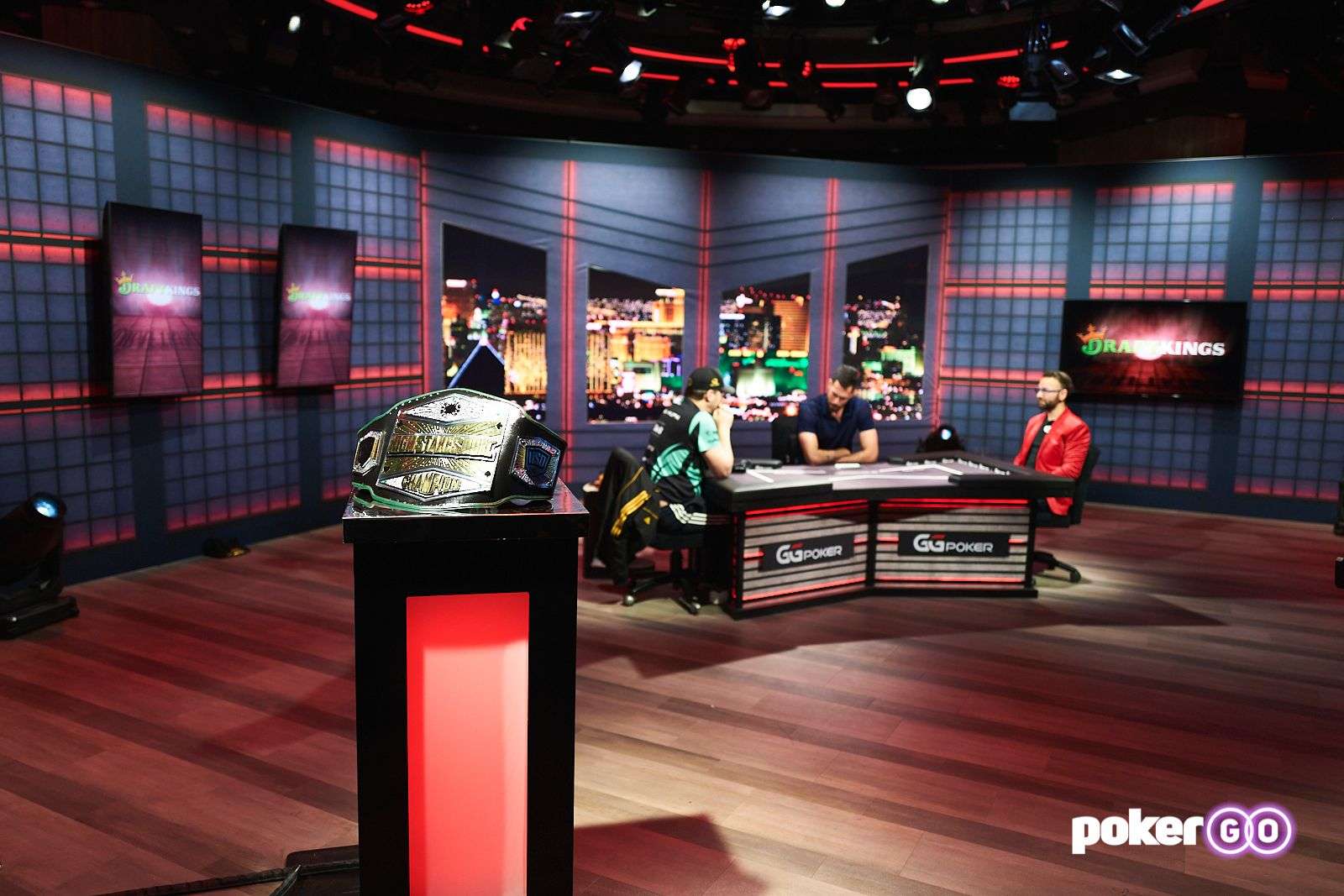 Negreanu Hellmuth