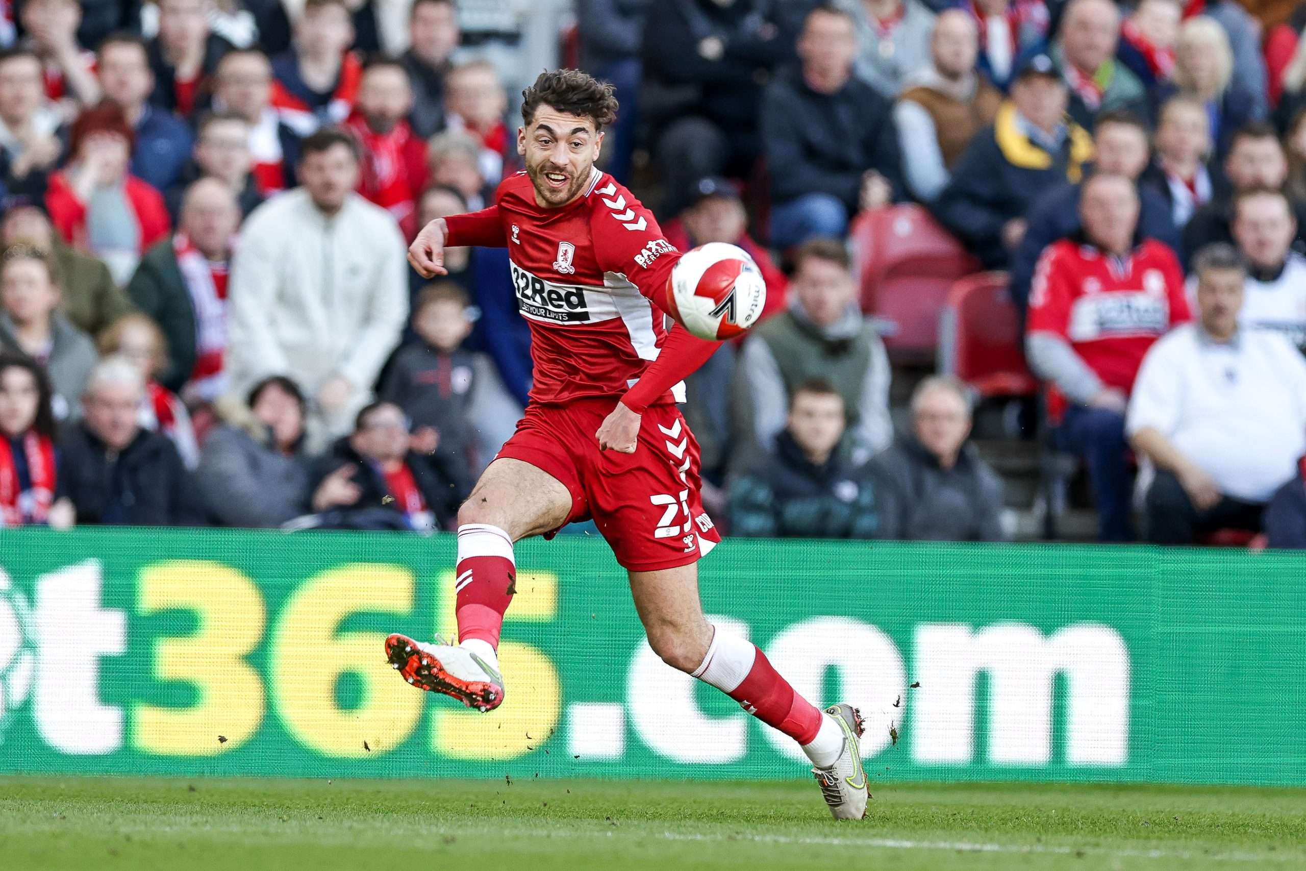 bet365 32red britse voetbalclubs gokreclames sponsoring