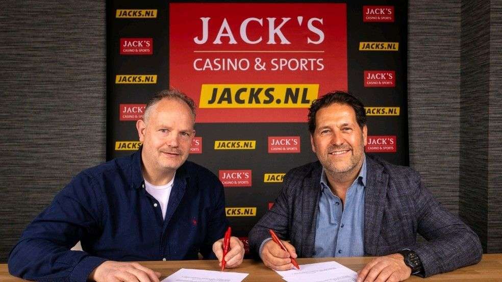 Jack's Eindhoven Box Cup