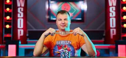 Aleksejs Ponakovs WSOP