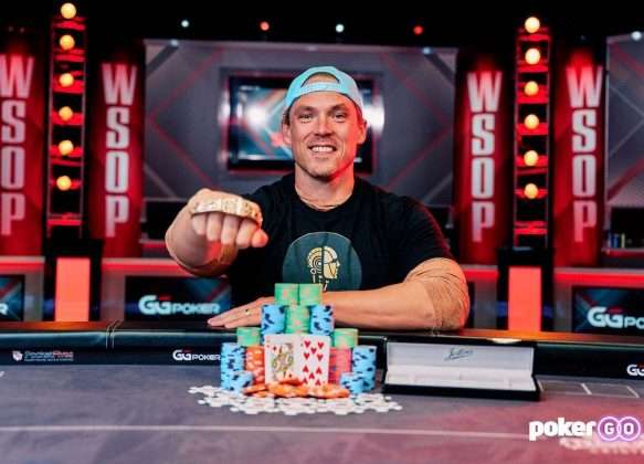 Alex Foxen WSOP