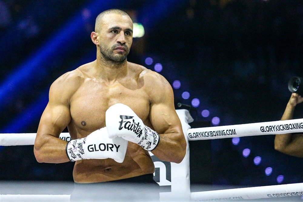 Wedden Badr Hari Glory