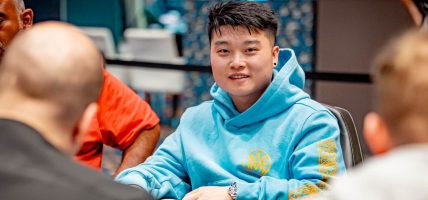 David Hu naar finaledag bij 2023 WSOP