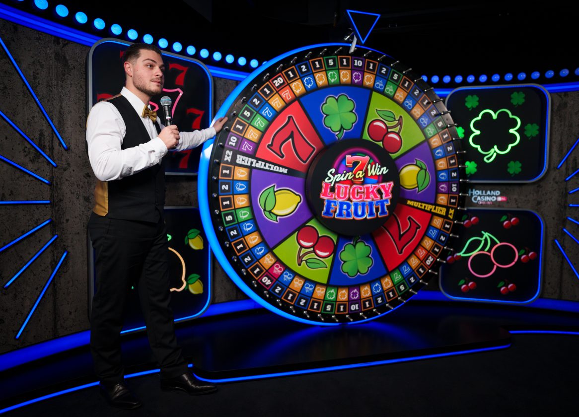 Holland Casino Online Live Casino studio Scheveningen Spin 7 Win Lucky Fruit Credit: Michel Schnater
