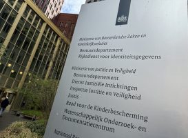 Ministerie van Justitie Den Haag | foto door Frank Op de Woerd voor CasinoNieuws.nl