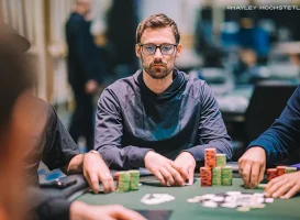 Ronald Keijzer bij laatste vijf van $ 50.000 High Roller PLO bij 2024 WSOP