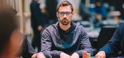 Ronald Keijzer bij laatste vijf van $ 50.000 High Roller PLO bij 2024 WSOP