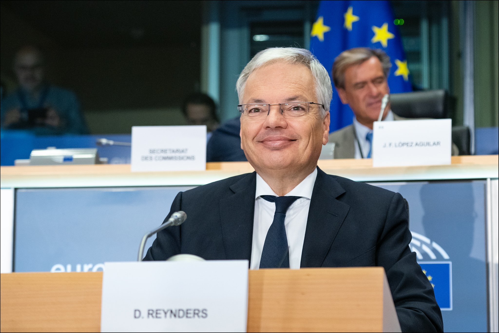 Eurocommissaris Didier Reynders, witwassen