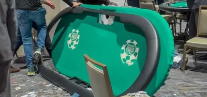chaos pokertafels