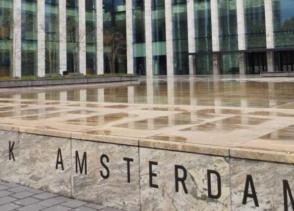 Rechtbank Amsterdam Kort geding gokverliesterug Dynamiet Google