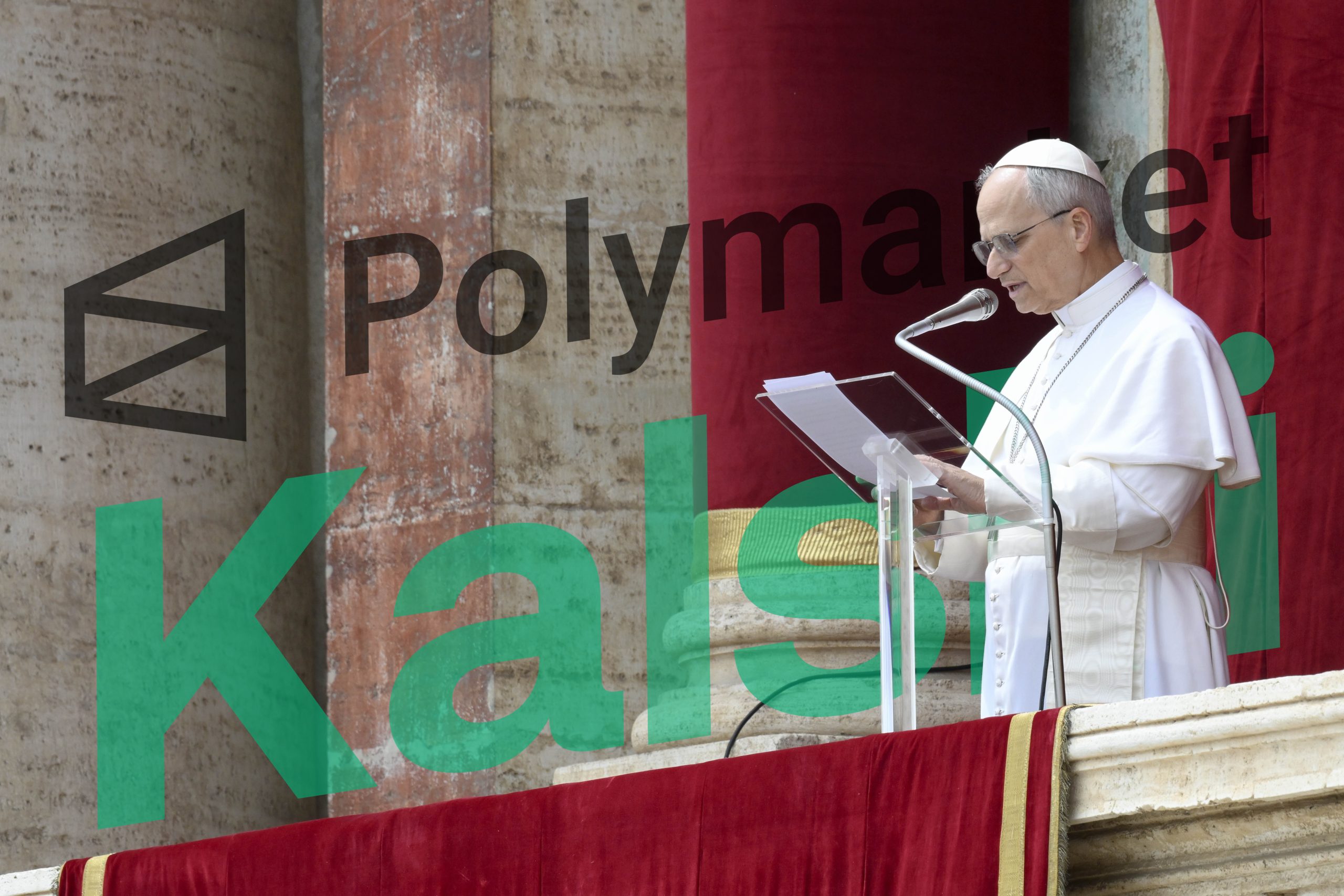 Paus weddenschappen Rome, Vatican, 2025/5/11.Pope Leo XIV during his first Reginal Caeli prayer from the main central loggia of St Peter's basilica in The Vatican. Photograph by VATICAN MEDIA / Catholic Press Photo (Photo by VATICAN MEDIA / ipa-agency.net/IPA/Sipa USA via proshots)