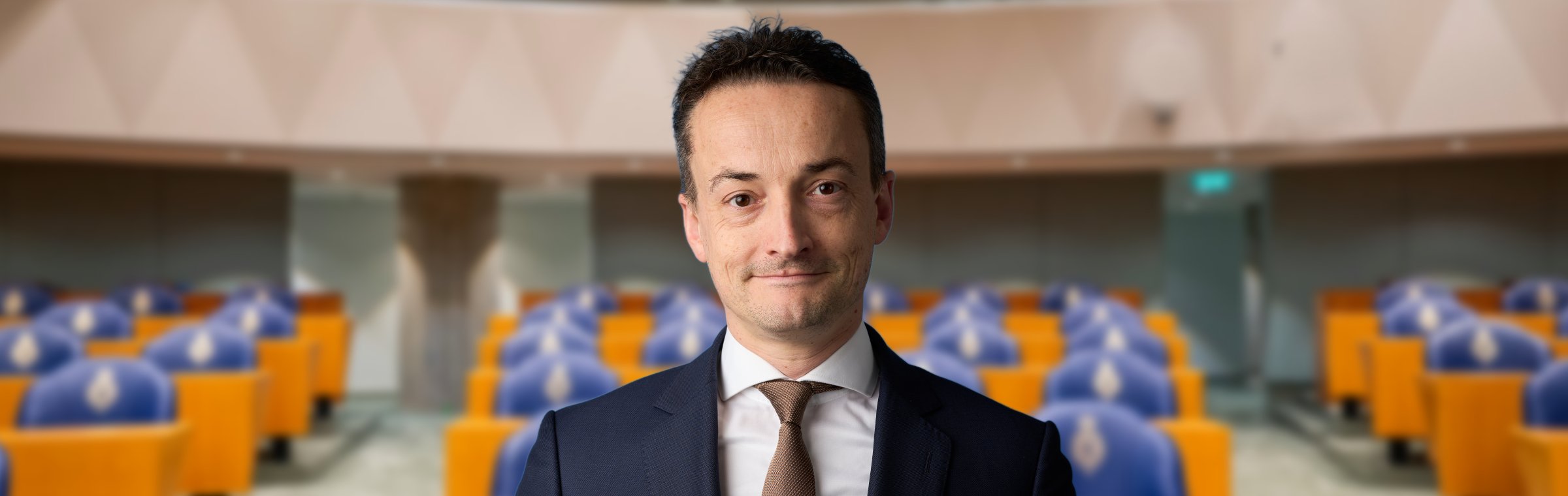 tariefdifferentiatie kansspelbelasting Tjebbe van Oostenbruggen, Staatssecretaris Fiscaliteit, Belastingdienst en Douane