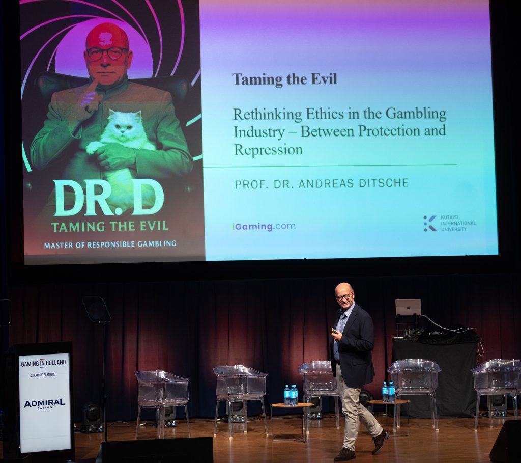 Dr. Andreas Ditsche