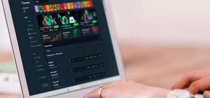 Yolo Group naar gereguleerde markten