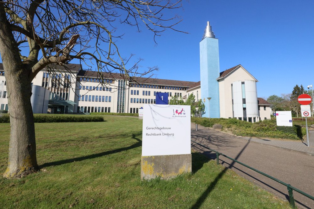 Rechtbank Limbrug in Maastricht over de uitspraak van het ontslag van Michiel Nubé bij Fair Play Casino.