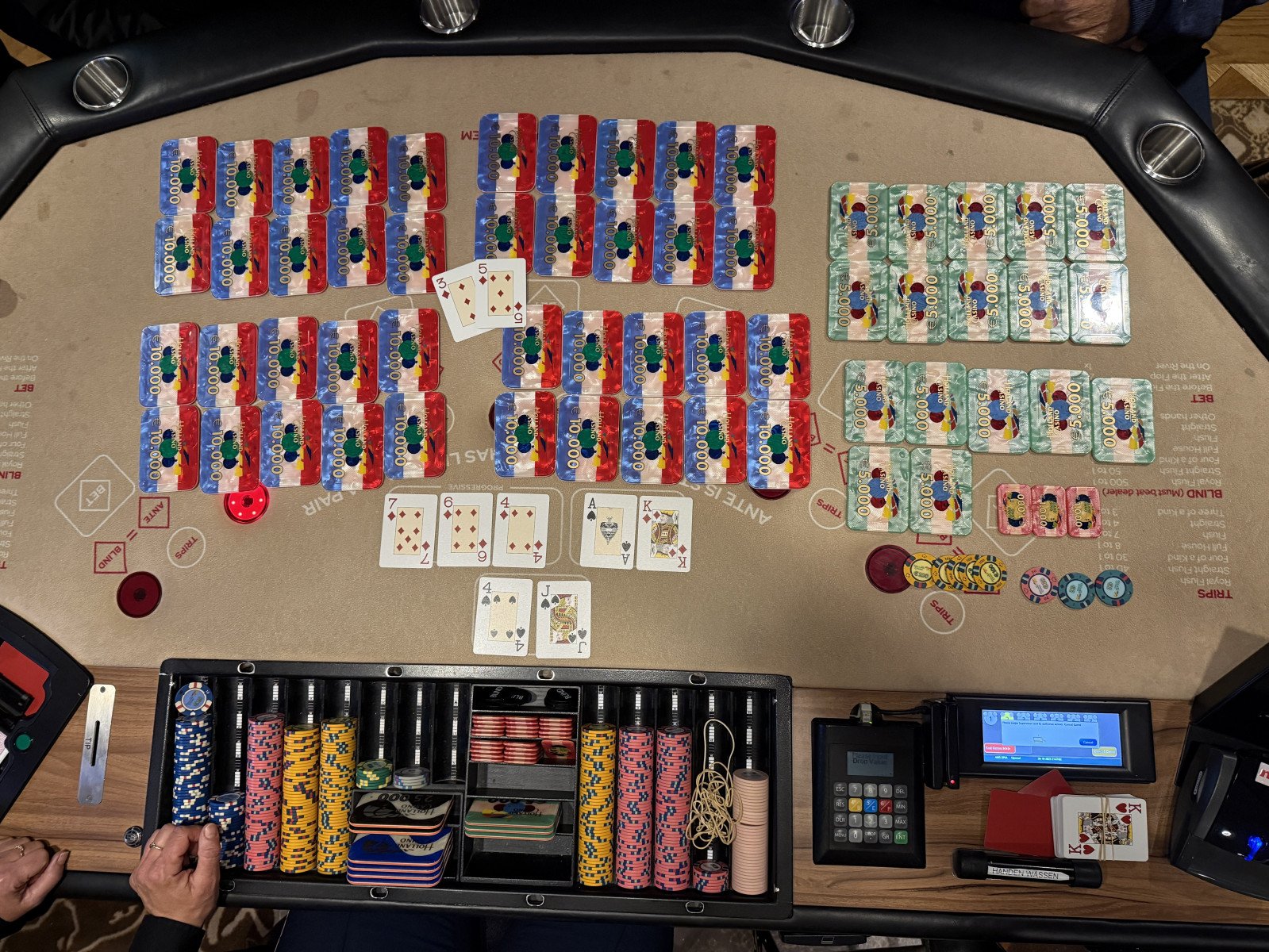 Man wint poker jackpot holland casino tijdens het wachten