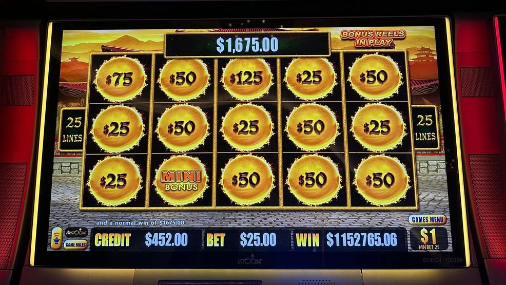 Jackpot Fontainebleau Las Vegas