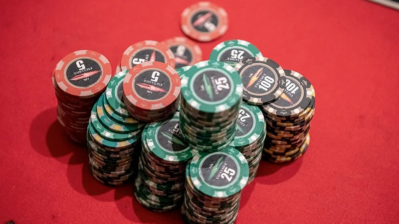 Illegaal pokertoernooi, Rilland