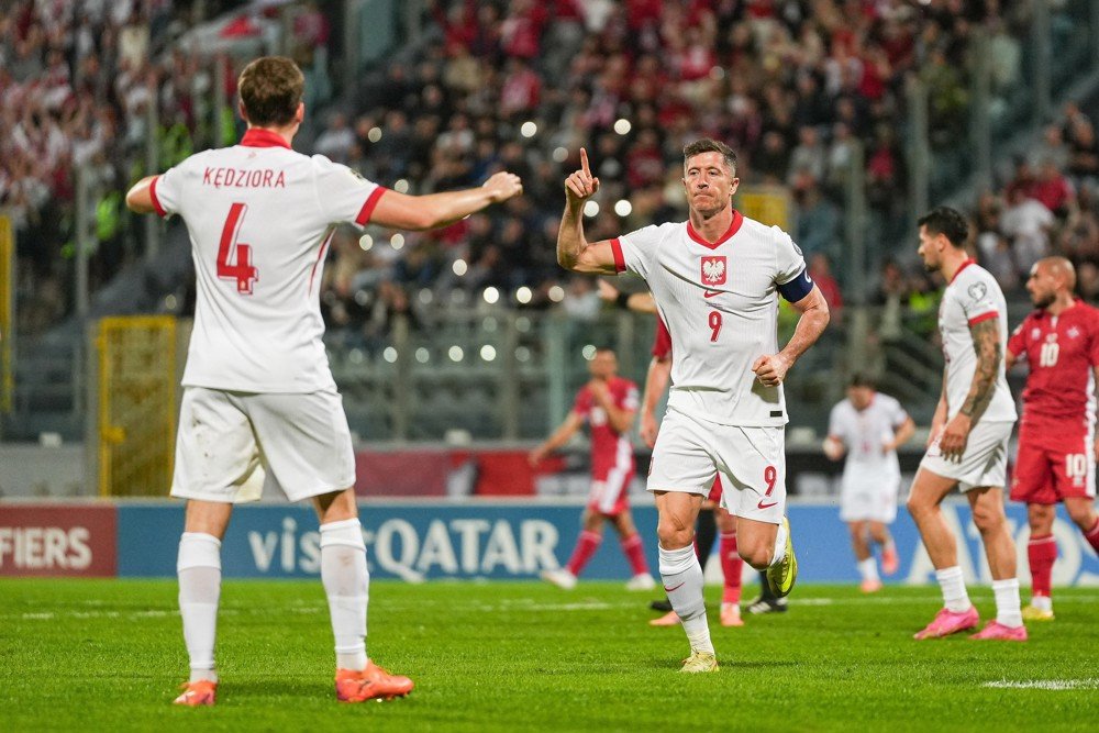 Robert Lewandowski, Polen