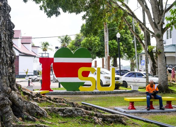 Suriname bedreiging afpersing casino-eigenaar