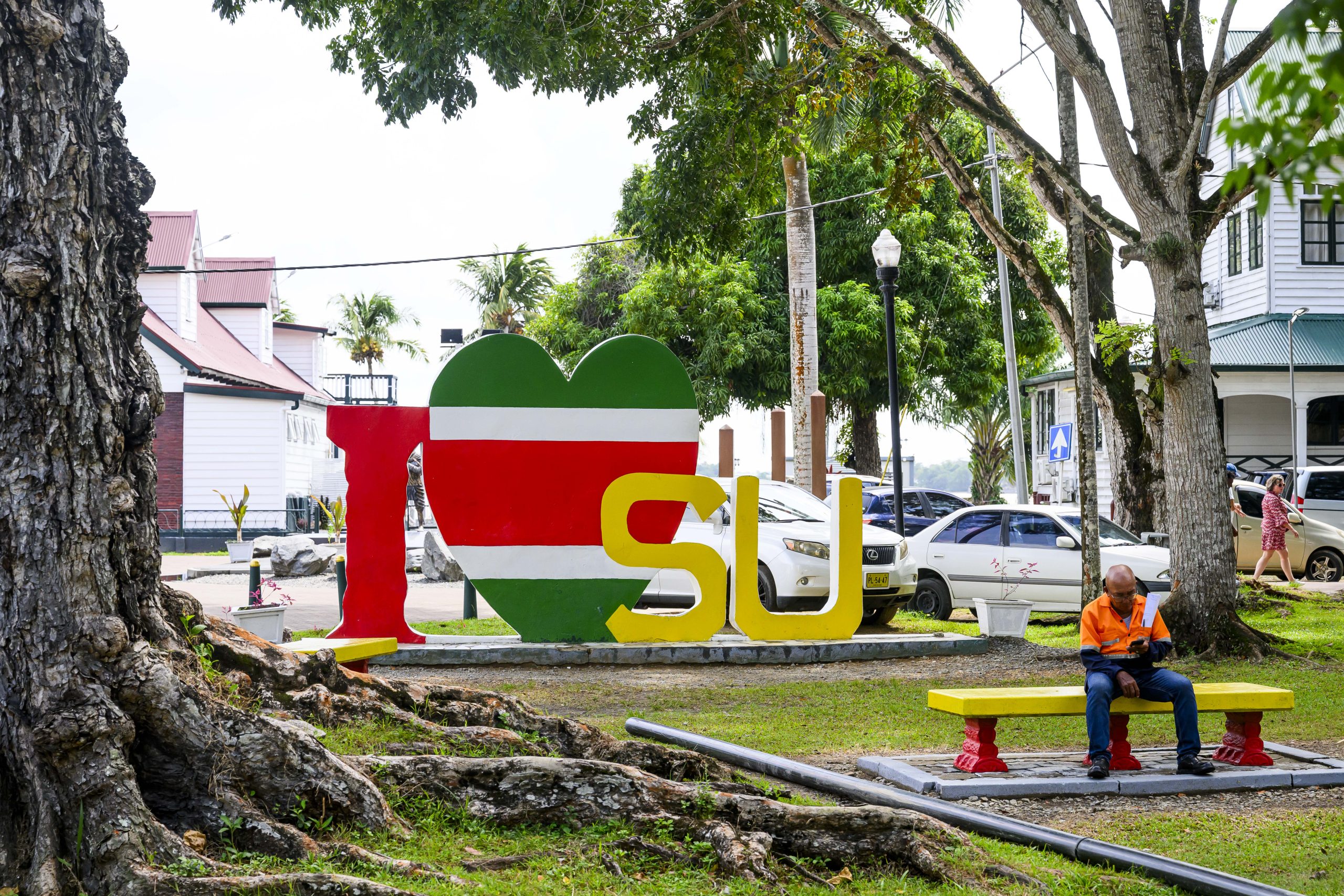 Suriname bedreiging afpersing casino-eigenaar