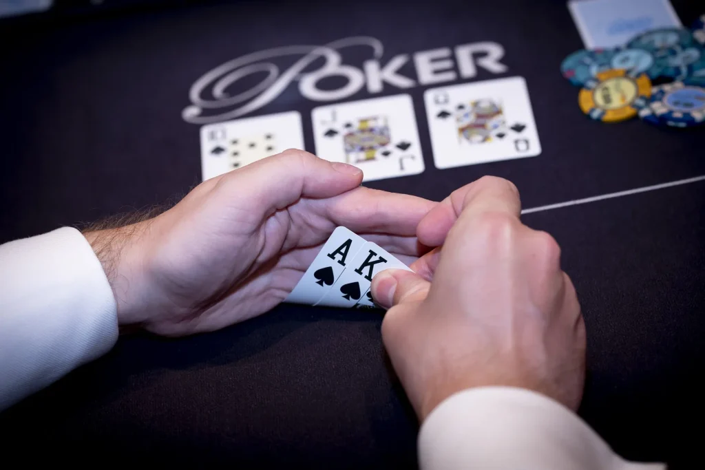 Holland Casino poker flopped royal flush A K op 10 J Q
